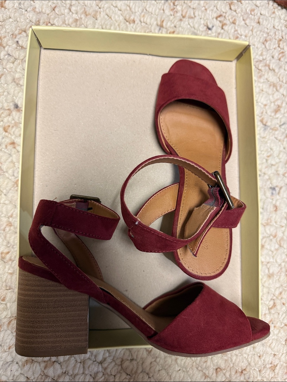 Universal Thread Burgundy Open-Toe Ankle-Strap Block Heel Sandals